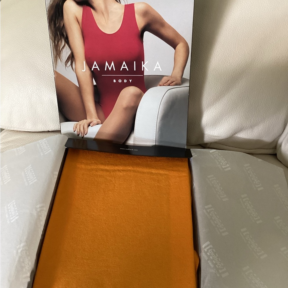 New/ Wolford 2253 pumpkin bodysuit, size M